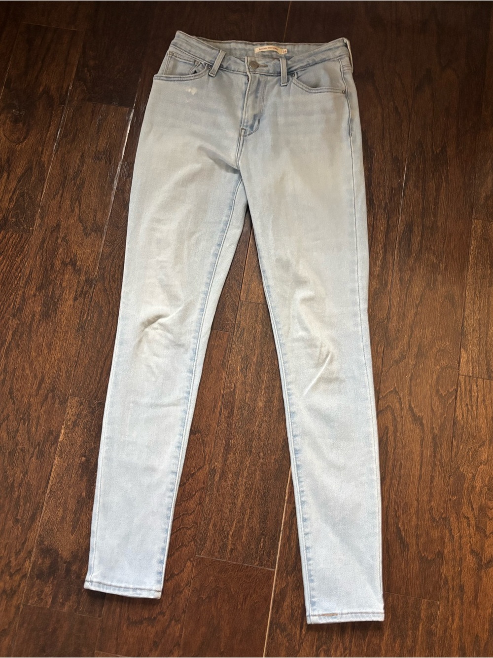 Levi’s 721 High Rise Skinny Jeans
